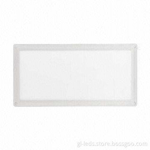 300*600*8cm 24W 1,900lm LED panel lamp